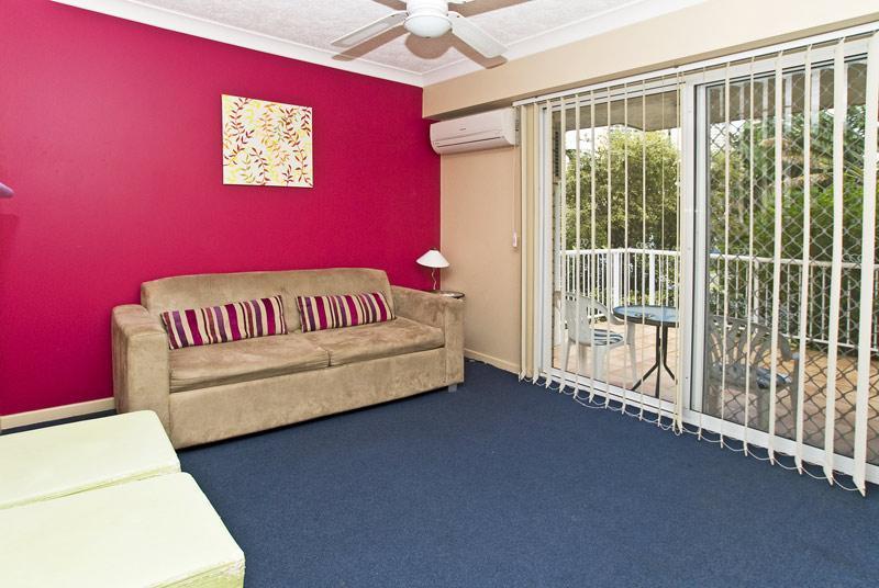 Budds Beach Apartments Surfers Paradise Exterior foto