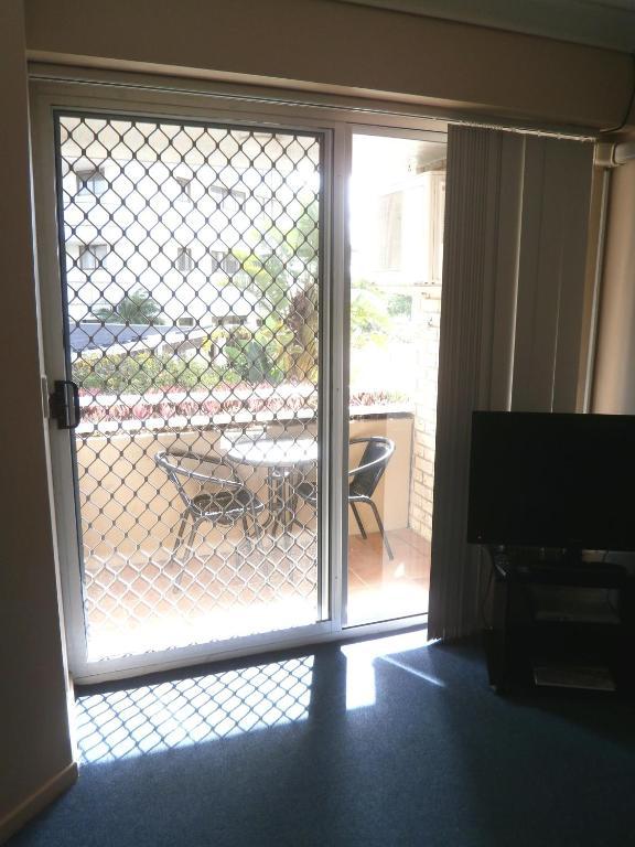 Budds Beach Apartments Surfers Paradise Exterior foto