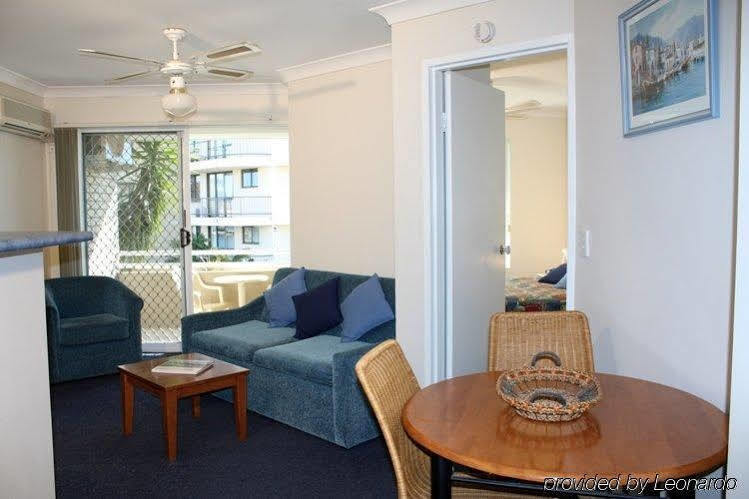 Budds Beach Apartments Surfers Paradise Exterior foto